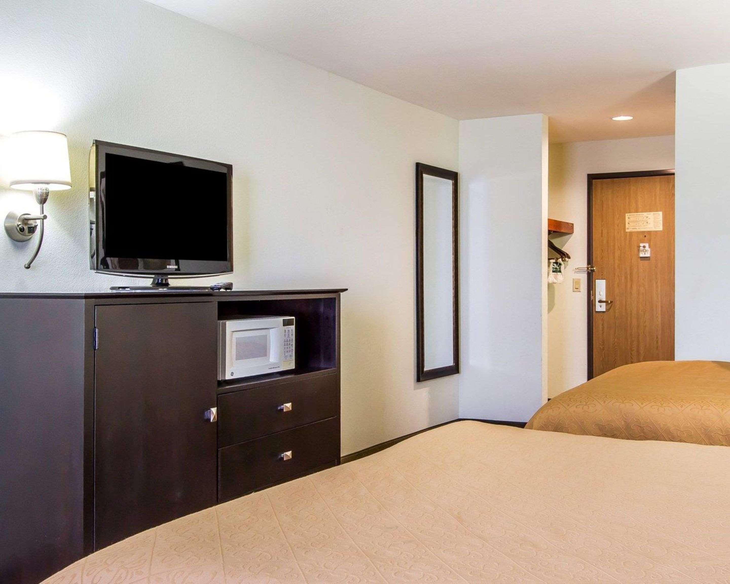 Quality Inn Pontiac Il Exteriör bild
